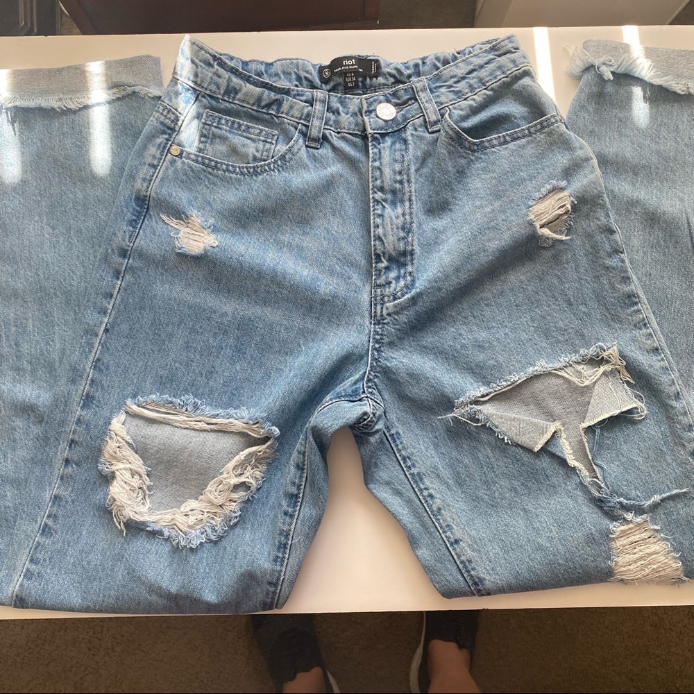 wash  riot high rise ripped mom rigid jean - Picture 6 of 11